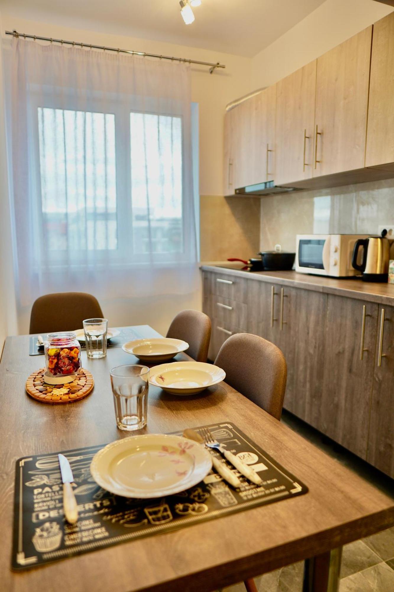 Coresi Luxury Sinuhe Residents Studio For 4 Braşov Extérieur photo